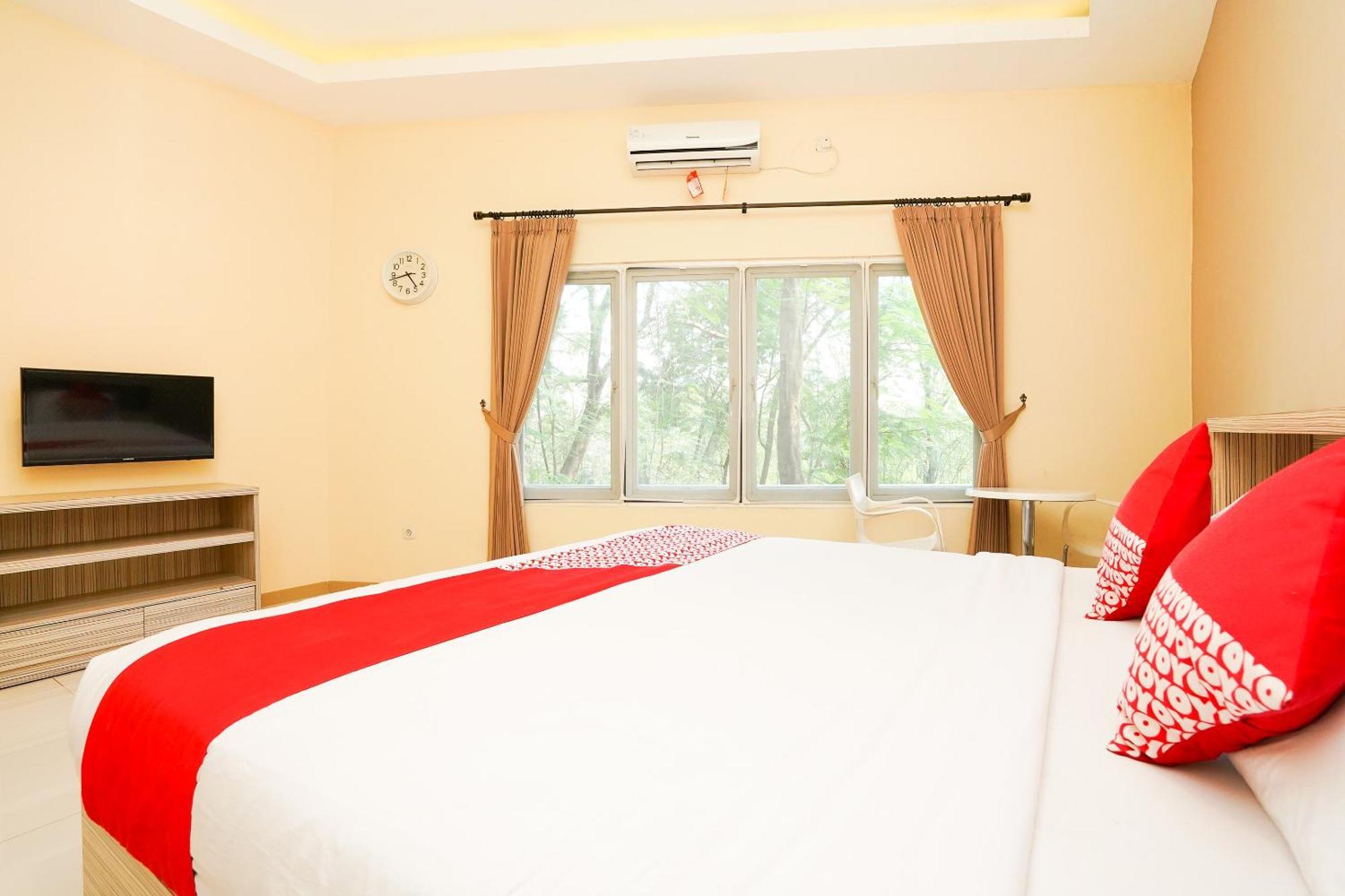 Super Oyo Capital O 175 K-60 Residence Surabaya Dış mekan fotoğraf